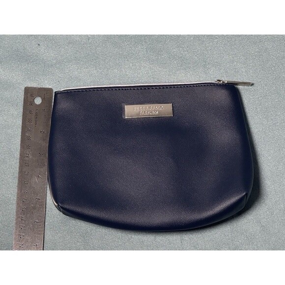 Ferragamo Perfums Air India Navy Business Class Travel Cosmetic Bag - Picture 1 of 5